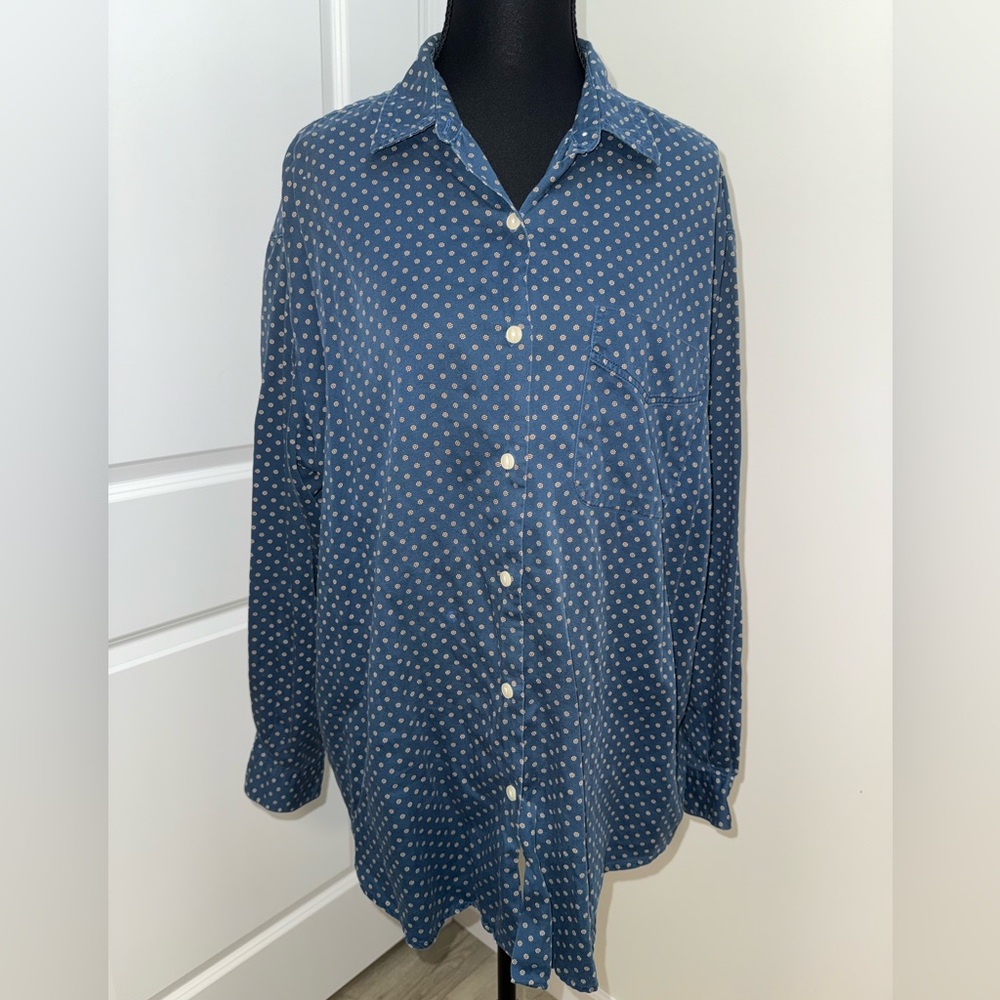 Dockers blue button-up top with flowers